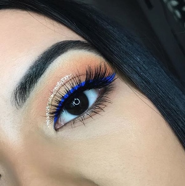 9. Неоновые стрелки