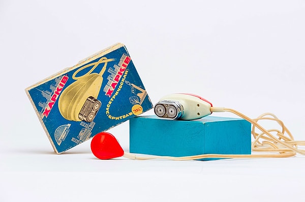 4. Электробритва "Харьков"