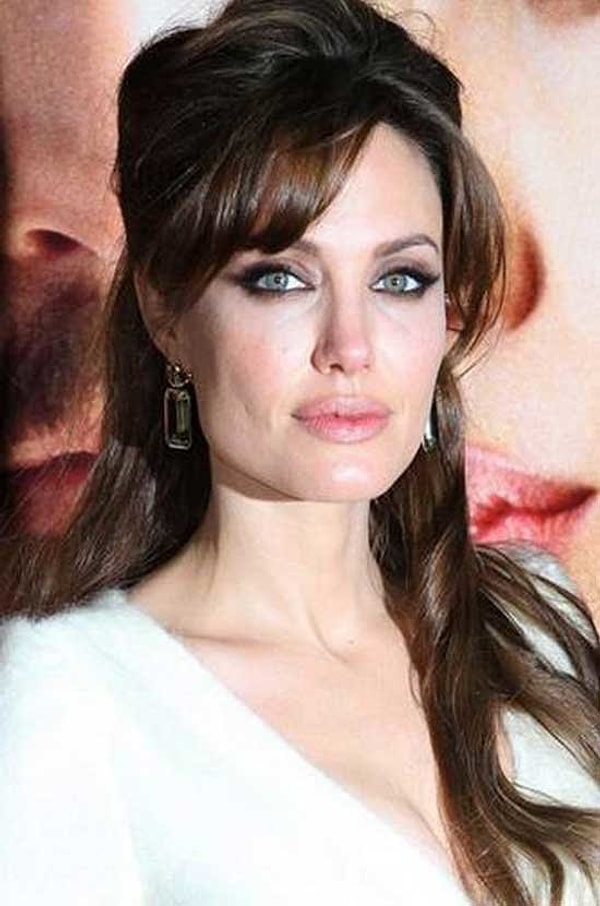 9. Анджелина Джоли