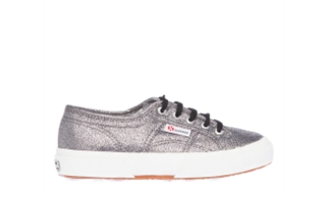Metalik Superga