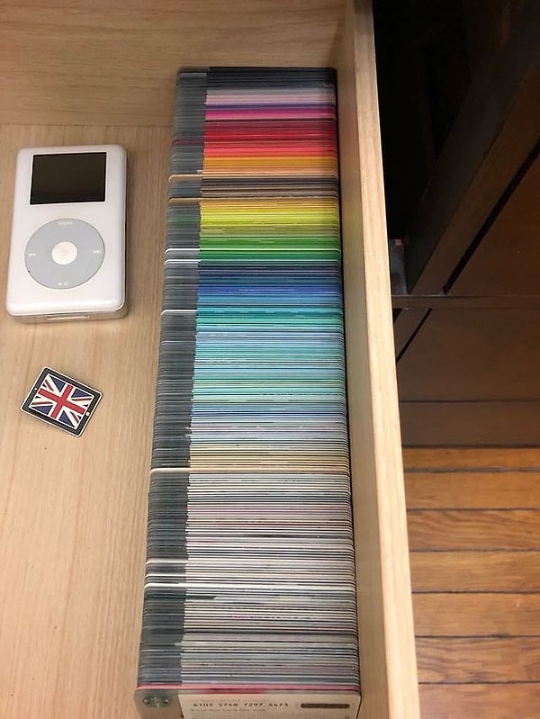 12. А тут у нас карточки старбакса...