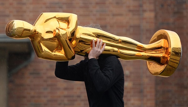 2. Фильмы какого отечественного режиссёра не были номинированы на Оскар?