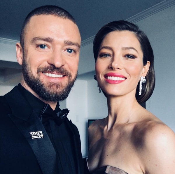 JT, Jessica Biel ile evli ve çiftin Nisan 2015'te doğan Silas Randall Timberlake adında bir oğlu var.