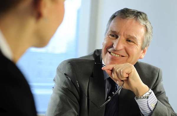 2. Мужчины слушают только одной половиной мозга