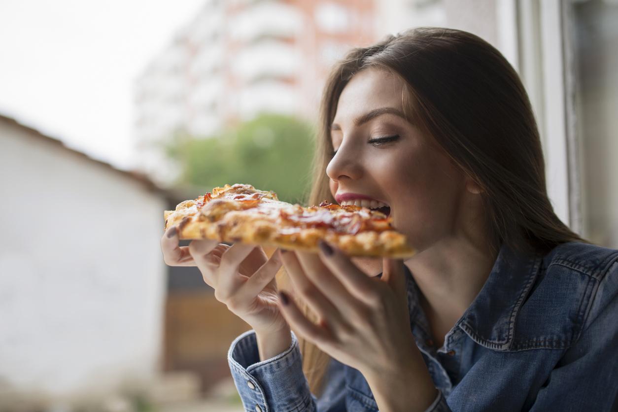 Bir Dilim Pizza İçin Durduk Yere Şair Olmanızı Sağlayacak Kadar