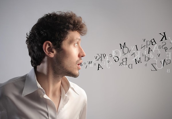 6. Бывает ли такое, что, когда вы пытаетесь объяснить что-то человеку, ваша речь становится бессвязной и вы уходите от темы разговора?