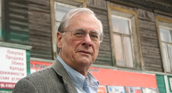 1. Уильям Блумфилд, историк русской архитектуры, США