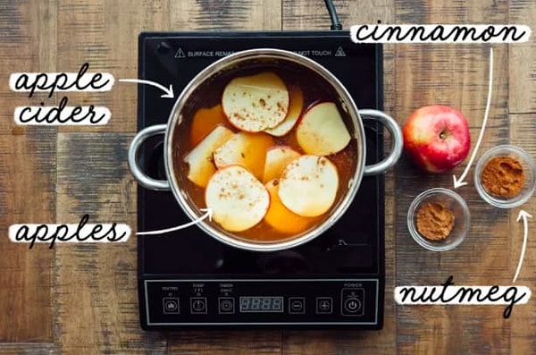 6. Немного поварите свои любимые фрукты,специи или травы, чтобы наполнить дом теплым ароматом