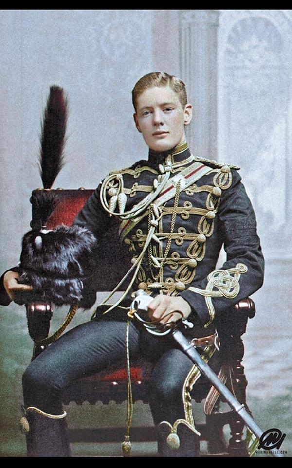 5. 21 yaşındaki Winston Churchill, 1895.