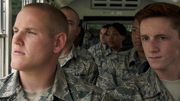 5. "Поезд в Париж"