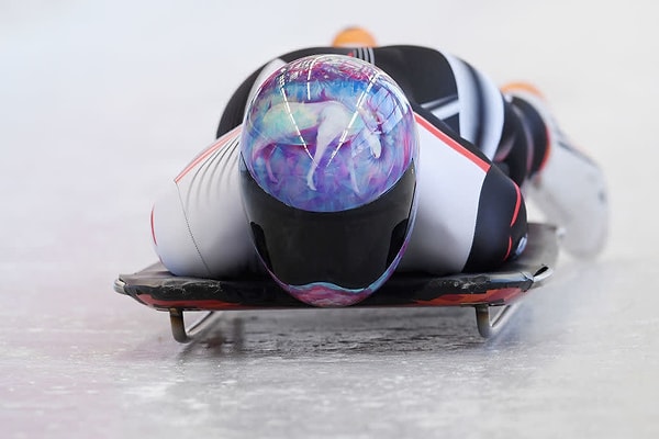 6. Шлем с изображением единорога! Выбор редакции! 🦄