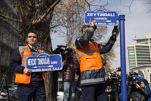 Elçiliğinin önündeki caddenin isminin 'Zeytin Dalı' yapılması sosyal medyanın gündeminde👇