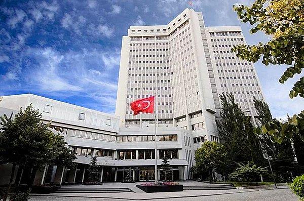 "Soykırım" tasarının parlamentoya sunulacağı yönündeki haberlerin ardından Ankara Büyükelçiliği Maslahatgüzarı Erik Weststrate, geçen hafta Türkiye Dışişleri Bakanlığı'na çağrılmıştı.