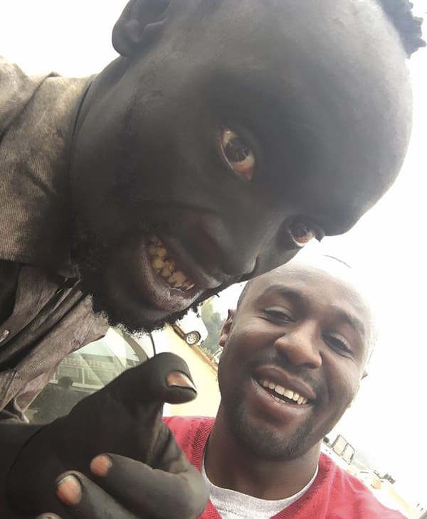 5. Ванджа не прошла мимо и поговорила с Патриком, который рассказал ей о том, что хотел бы избавиться от своего пагубного пристрастия к наркотикам и постараться начать жизнь с чистого листа.