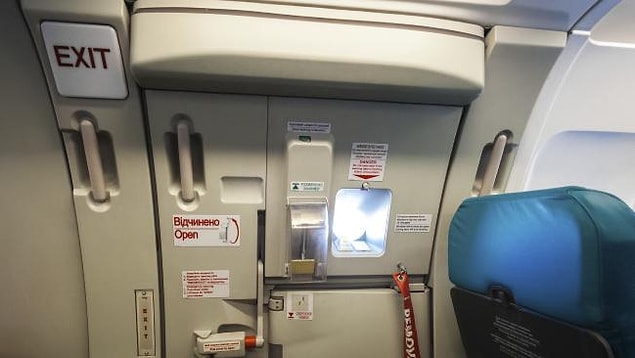 2. "Doors to arrival and crosscheck."