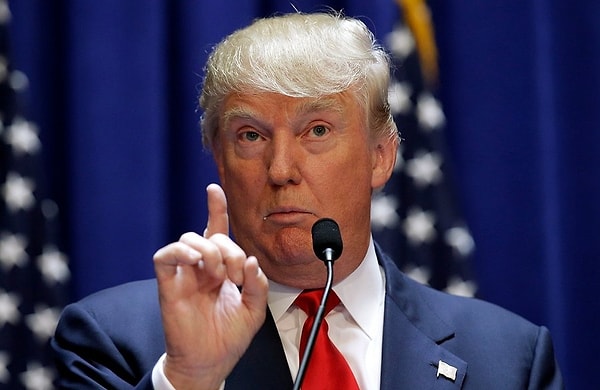 12. Трамп против мигрантов в США, и по его приказу уже началось строительство стены, огораживающей Америку от всего остального мира