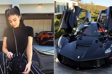 Lohusa Şerbeti Niyetine! Kylie Jenner'ın Sevgilisi Travis Scott'tan 1.5 Milyon Dolarlık Ferrari Hediyesi