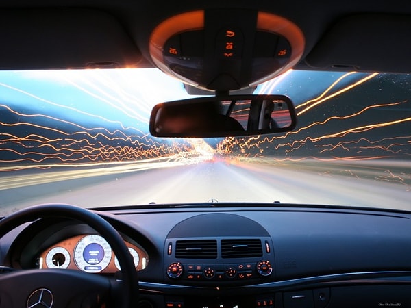 4. Ещё одна из опций: калькулятор спрашивает: «Как много вы готовы заплатить, чтобы избежать стресса в дороге? Как много вы готовы заплатить за то, чтобы отправить email, прочитать книгу или чихнуть?»