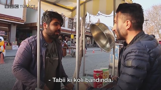 Diyarbakır'dan İlginç Bir Satış Yöntemi: 'Bir Mısır Alana, Bir Espri Bedava'