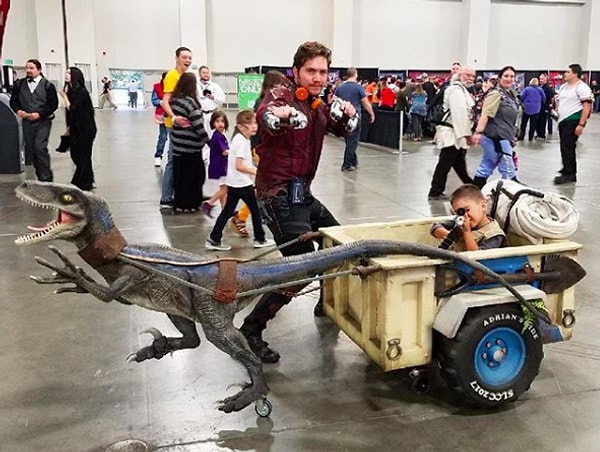 С недавнего времени в организации трудятся волонтеры, они помогают работать над новыми проектами.