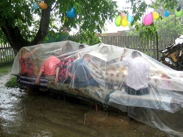 20. Ничто не испортит наше застолье!