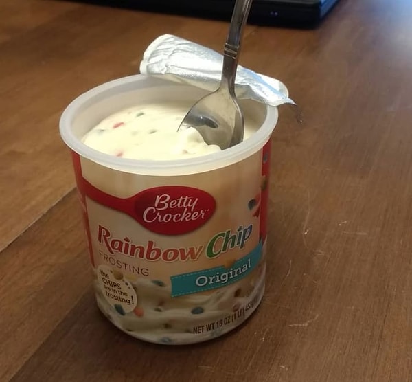 10. Жизнь становится полной счастья, потому что вы с чистой совестью можете позволить себе есть все что любите 😋