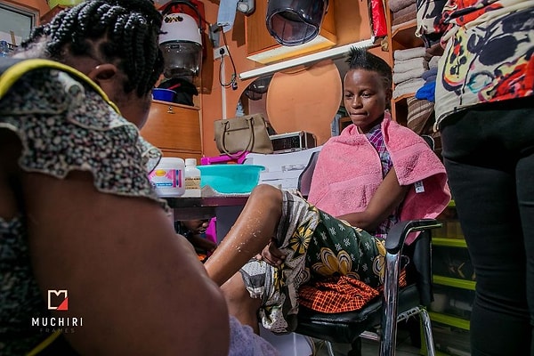 Потому что в течение фотосессии их ждало много сюрпризов.