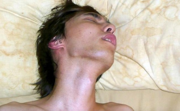 4. Но Стэндфорд включил в проект только 12 из них.