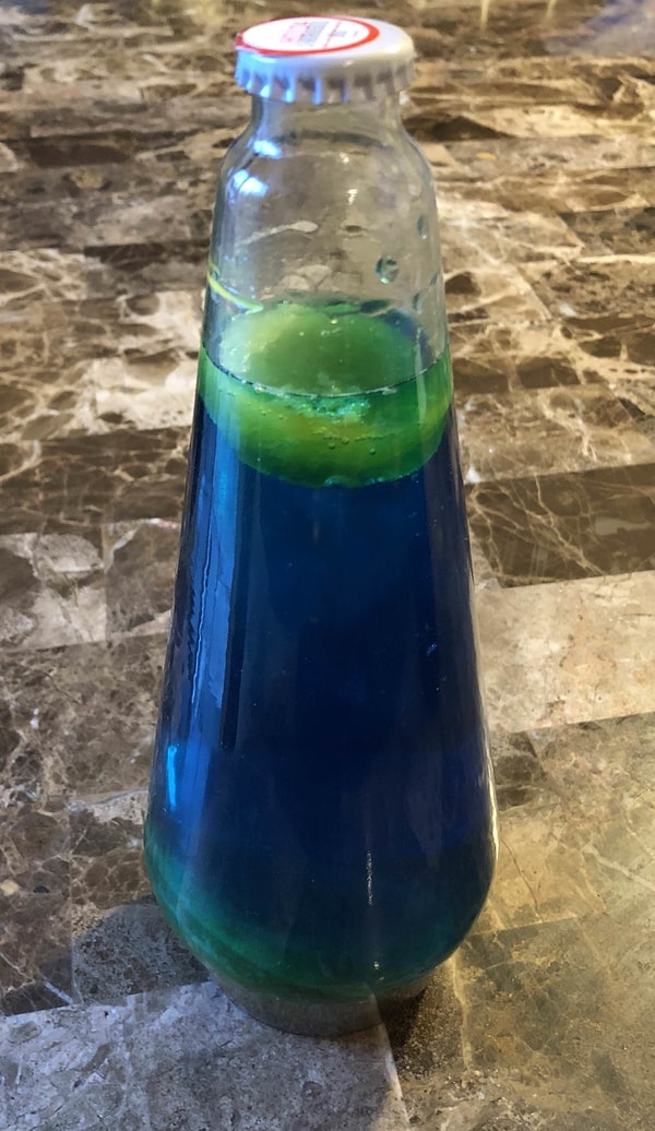 13. Не освежающая газировка, а лавовая лампа!