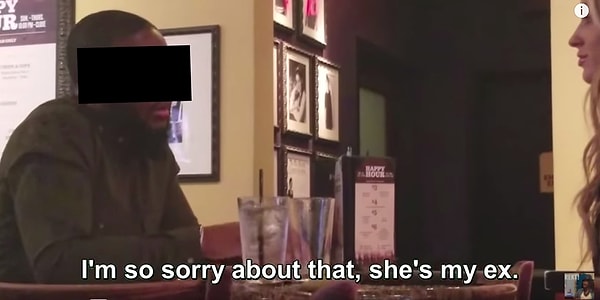 Посмотрите, какой он наглец! «Извини, это моя бывшая девушка", - говорит он Шеннон. И добавляет: "Она - сумасшедшая!"