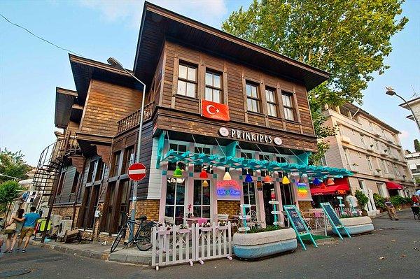 10. Ve son olarak, İstanbul'a yakın mesafede bir tatil planlayanların vazgeçilmez adresi: Büyükada
