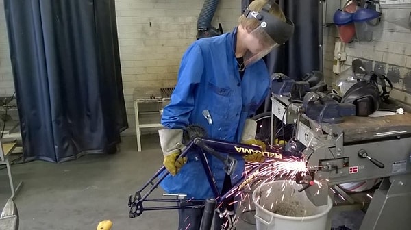 9. Школьников учат тому, что пригодится им в реальной жизни.