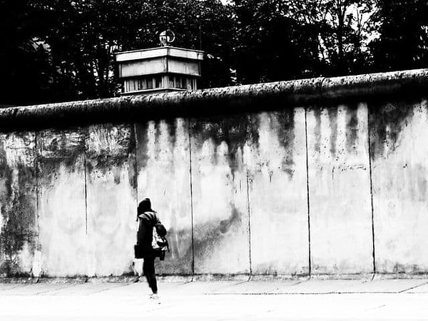 4. Падение Берлинской стены...