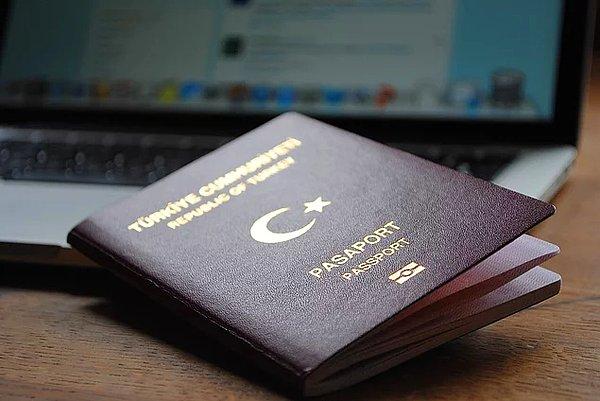 Telefon, yurt dışından dönüşü 120 günü geçmemiş olmak üzere, pasaporta iki yılda bir kez yeni telefon kaydı yaptırılabiliyor.