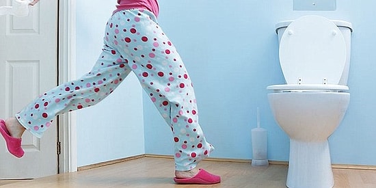 20 ситуаций, знакомых только женщинам, которые всегда и везде хотят "по-маленькому"