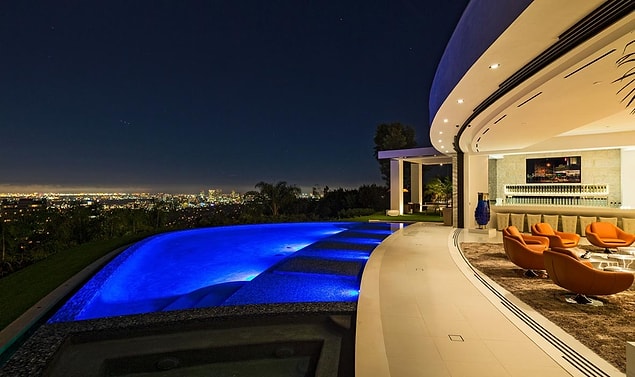 5. Palazzo Di Amore/ Beverly Hills/ ABD - 570 milyon lira