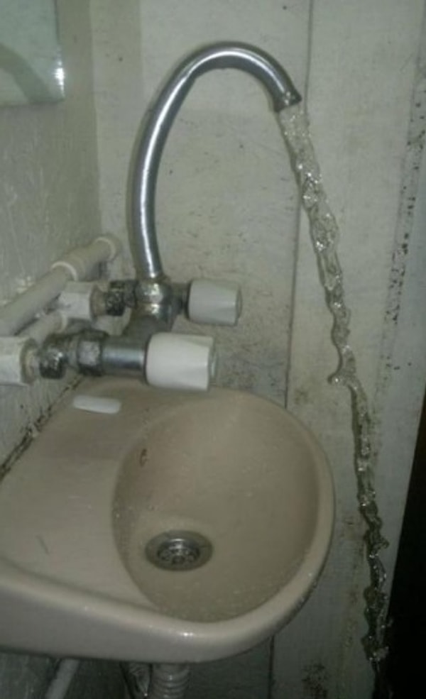 13. О, а этот уже наш российский строительный маразм