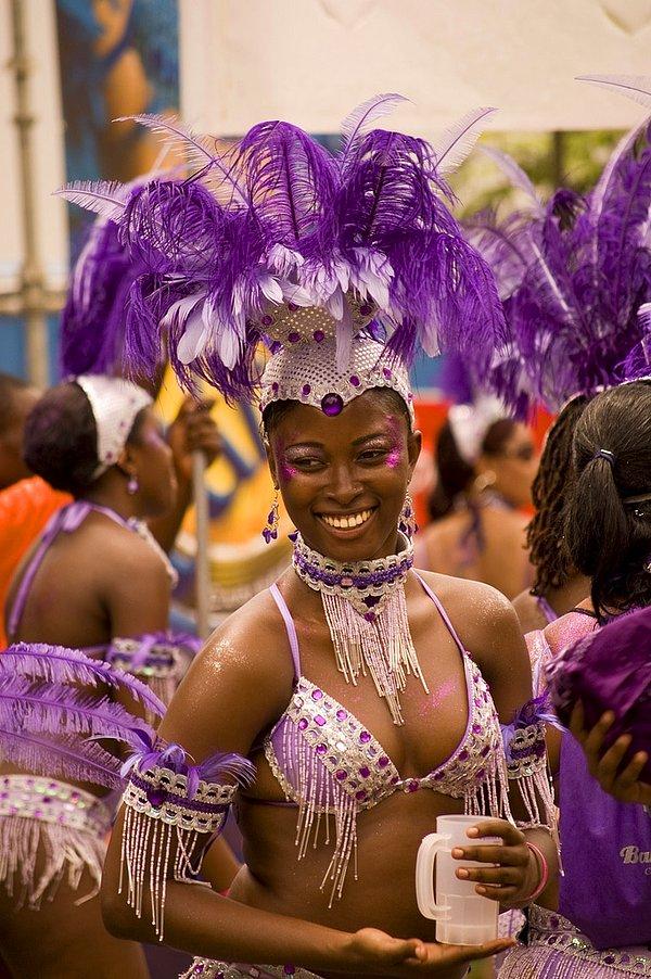 39. Trinidad'da maskeli festival