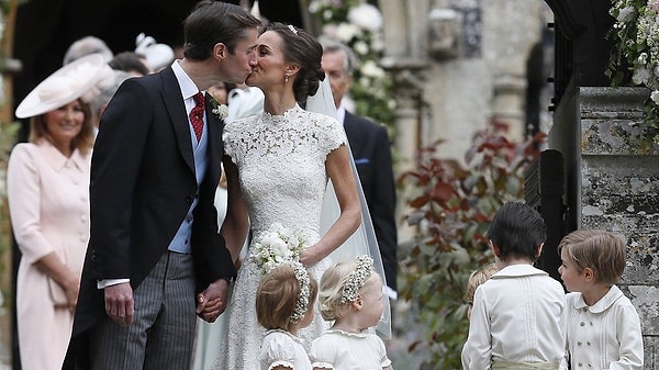 Раки, вам лучше выходить замуж в 25!