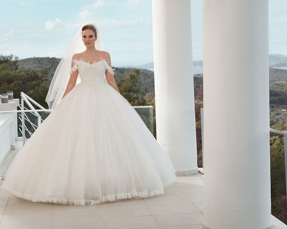 Gelinlik Modelleri Arayanlar Buraya! 2018'in En Trend 65 Gelinlik Modeli