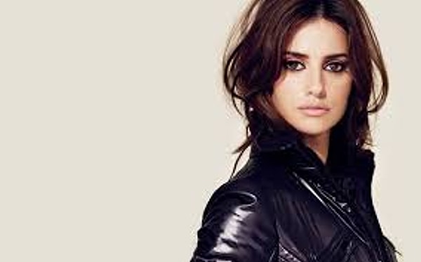 Красивая, ухоженная, заботливая, успешная, умеющая любить без остатка!