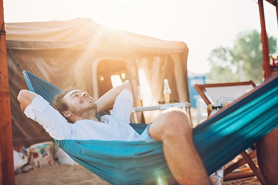 Üçüncü Cemreden Sonra İlk Fırsat da Düştü! Ruhunuza Çiçek Açtıracak 12 İndirimli Ürün