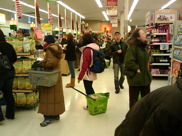 2. Старайтесь не планировать поход в магазин на выходные