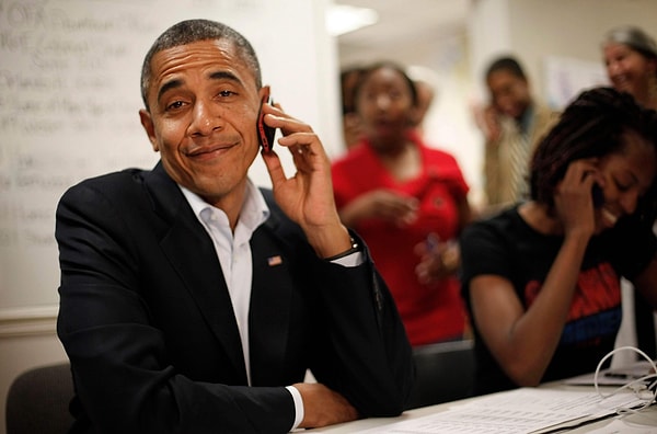 21. Когда вы звоните тому, с кем редко общаетесь, следует сначала представиться.