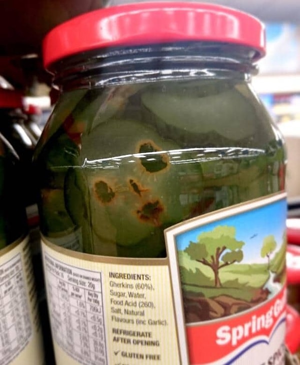 12. Это всего лишь банка с огурчиками. Это всего лишь банка с огурчиками. Это всего лишь банка с огурчиками.