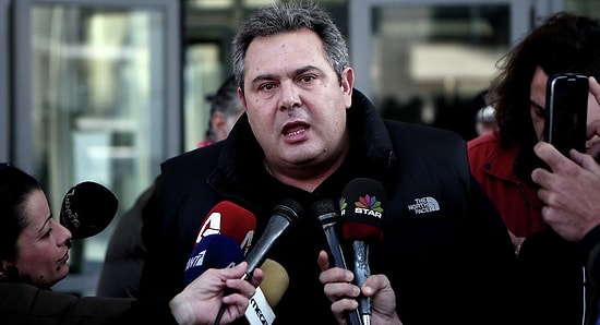 Yunan Savunma Bakanı'ndan Türkiye'ye Mesaj: 'Cesaretleri Varsa Topraklarımızın Bir Karışını İhlal Etsinler'