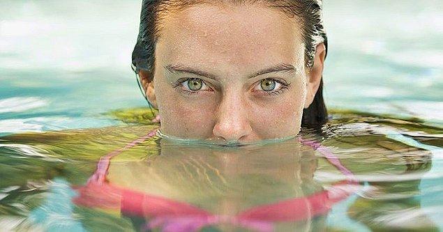16. Yüzme havuzunda gözleriniz yanıyorsa, içindeki kimyasal maddelerden değil idrardandır.