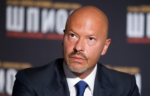 3. Какой фильм стал режиссерским дебютом Федора Бондарчука?