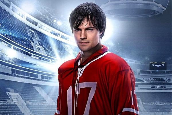 5. Какого великого спортсмена сыграл Данила Козловский в фильме "Легенда №17"?