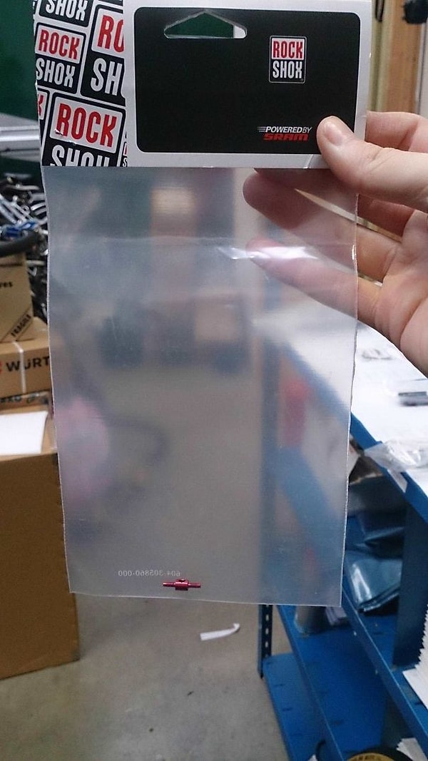 13. А побольше пакетика не нашлось?